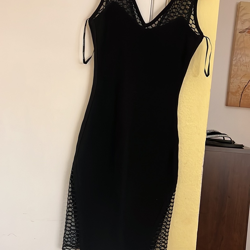 Dress - Picture 2 of 9